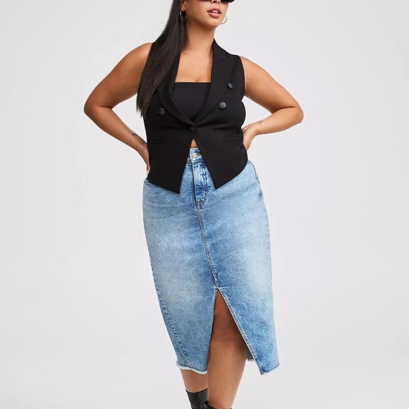 NWT Torrid Studio Ponte Buttoned Tailored Suit Vest, Size 1X (14/16) - Picture 15 of 16